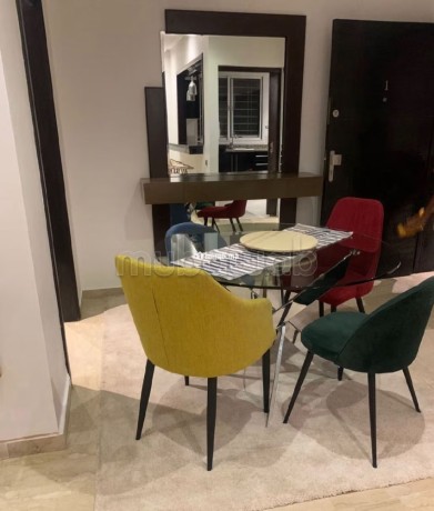 appartements-a-louer-a-ain-diab-2-belles-chambres-cheminee-piscine-big-2