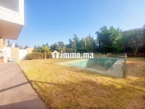 magnifique-rez-de-jardin-avec-piscine-a-vendre-a-la-palmeraie-bouskoura-ville-verte-big-1