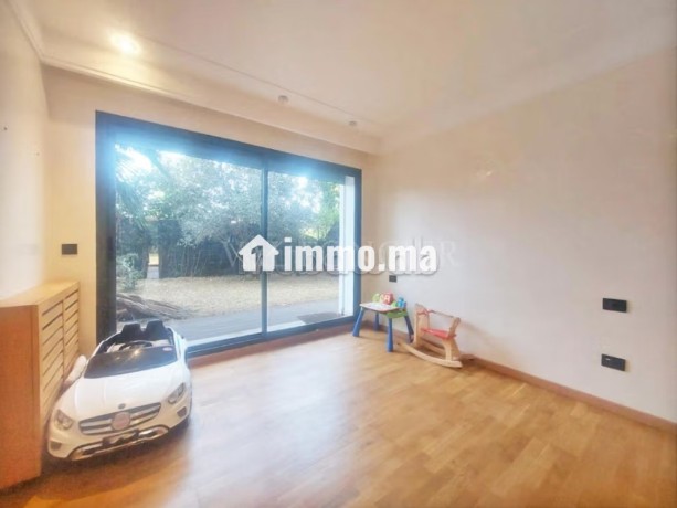 magnifique-rez-de-jardin-avec-piscine-a-vendre-a-la-palmeraie-bouskoura-ville-verte-big-7