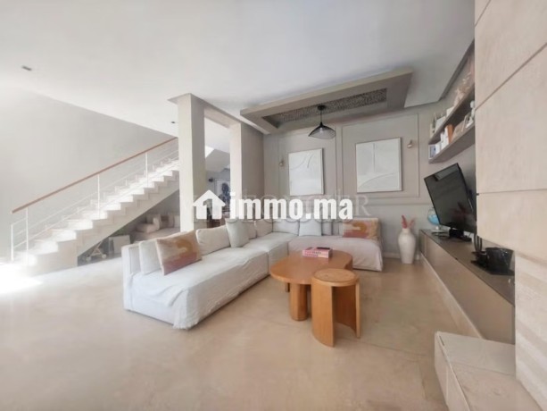 vente-magnifique-villa-3chambres-avec-piscine-cgi-ville-verte-bouskoura-big-4