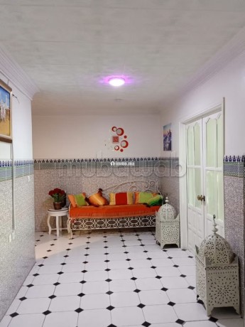 appartement-a-louer-a-nejma-3-chambre-surface-140-m2-salon-typique-marocain-residence-securisee-big-3