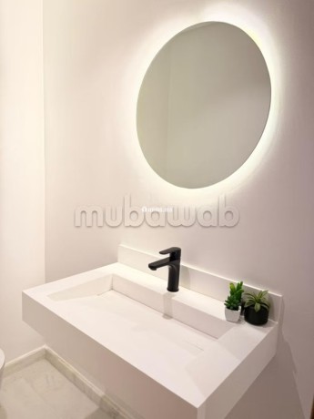 tres-bel-appartement-en-location-a-les-princesses-1-piece-meuble-big-8