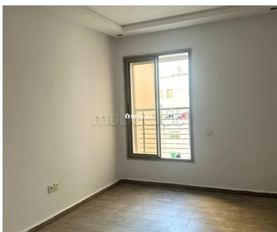 un-duplex-vide-de-145-m2-a-louer-mimosas-kenitra-big-4