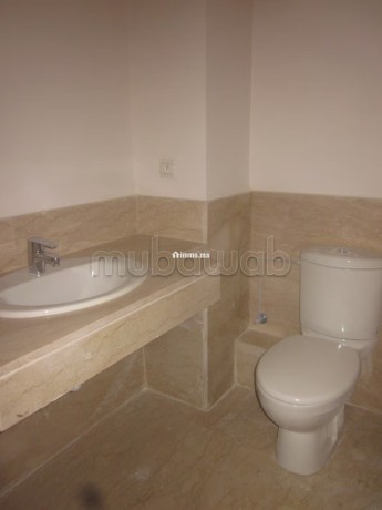 studio-vide-luxe-55m2-a-mers-sultan-big-4