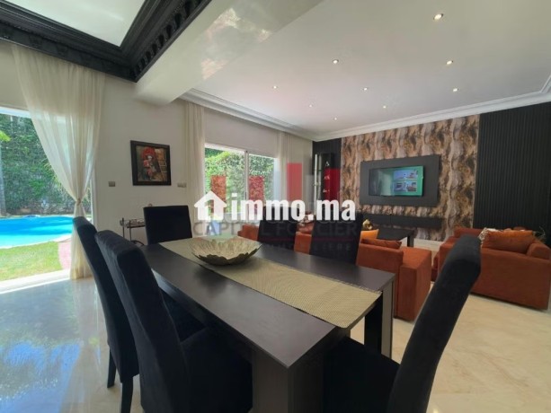 location-villa-de-haut-standing-a-ain-diab-surface-totale-400-m2-meuble-big-6