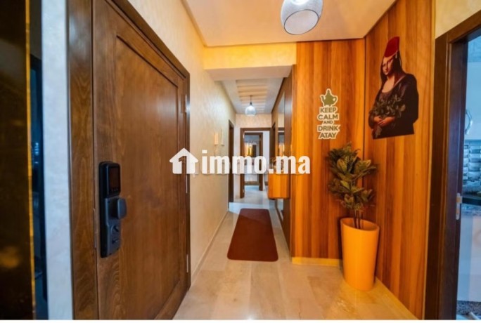 tres-bel-appartement-en-location-a-tanger-city-center-a-cote-de-hotel-ibis-7-grandes-pieces-meuble-big-10