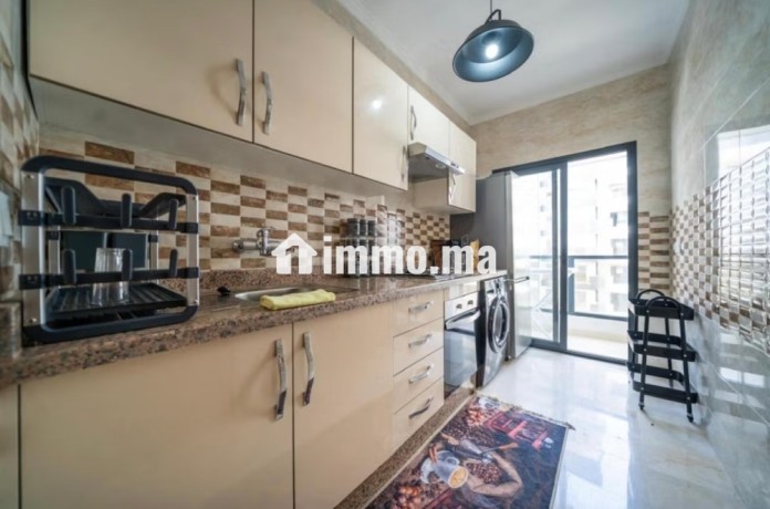 tres-bel-appartement-en-location-a-tanger-city-center-a-cote-de-hotel-ibis-7-grandes-pieces-meuble-big-12