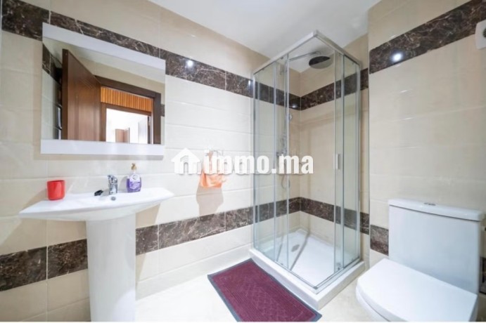 tres-bel-appartement-en-location-a-tanger-city-center-a-cote-de-hotel-ibis-7-grandes-pieces-meuble-big-15