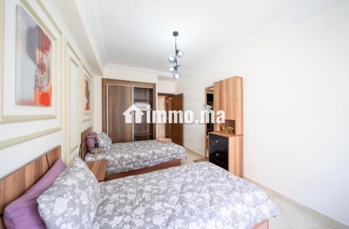 tres-bel-appartement-en-location-a-tanger-city-center-a-cote-de-hotel-ibis-7-grandes-pieces-meuble-big-8