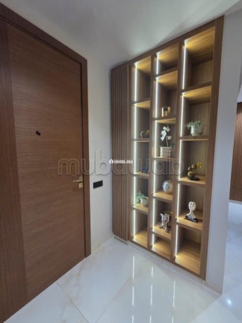 tres-bel-appartement-en-location-a-avenue-mohamed-63-pieces-bien-meuble-big-10