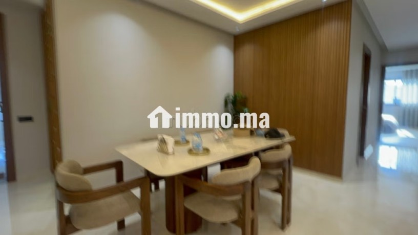 tres-bel-appartement-en-location-a-avenue-mohamed-63-pieces-bien-meuble-big-3