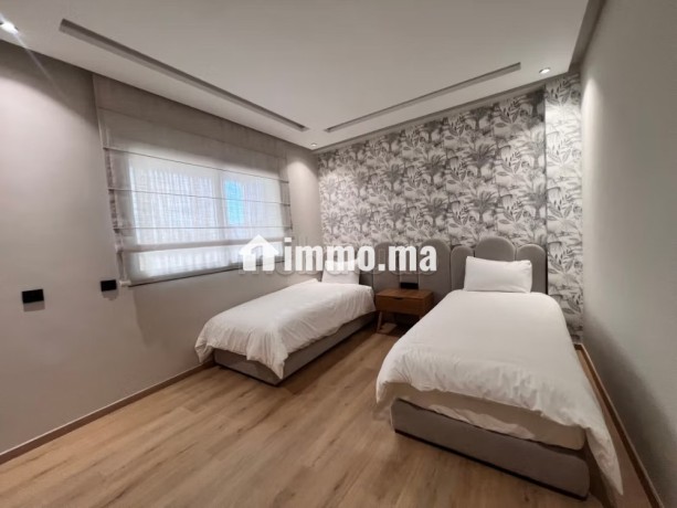 tres-bel-appartement-en-location-a-avenue-mohamed-63-pieces-bien-meuble-big-7