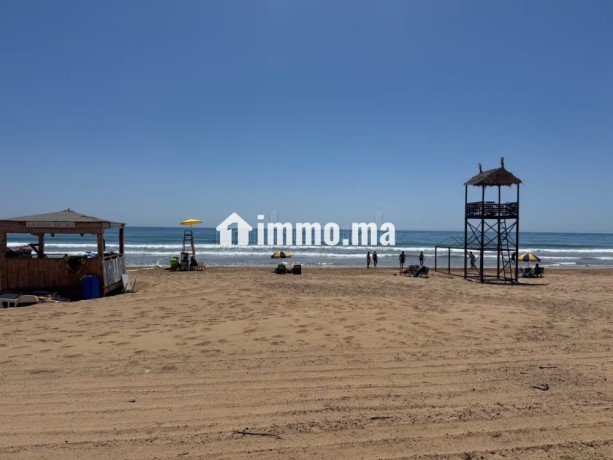 location-dun-appartement-a-taghazout-acces-direct-a-la-plage-3-pieces-places-de-parking-et-terrasse-big-9