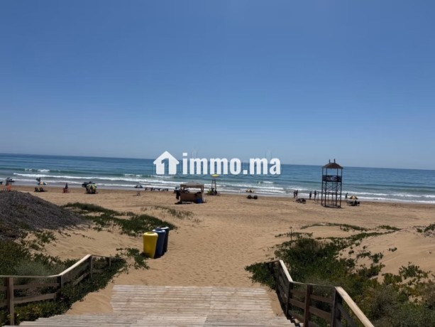 location-dun-appartement-a-taghazout-acces-direct-a-la-plage-3-pieces-places-de-parking-et-terrasse-big-8