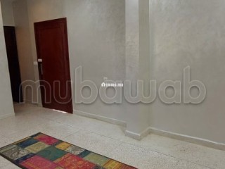 Appartements à louer au centre agadir. 3 pièces confortables. Porte blindée, antenne parabolique - Appartement à vendre - Agadir