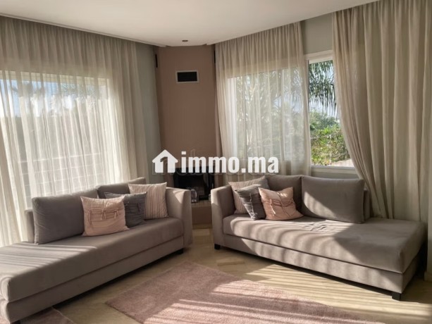 somptueuse-villa-a-vendre-a-californie-surface-de-720-m2-salon-marocain-securite-big-12