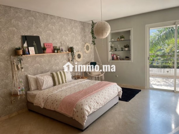 somptueuse-villa-a-vendre-a-californie-surface-de-720-m2-salon-marocain-securite-big-14