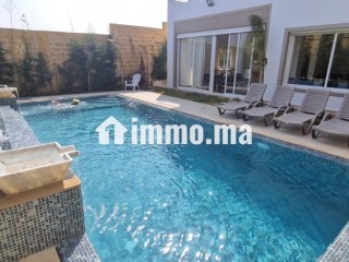 Location villa de haut standing à Asilah. 4 chambres. Prestation de conciergerie, belle Piscine - Villa à vendre - Asilah