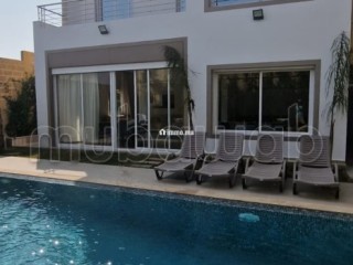 Location villa de haut standing à Asilah. 4 chambres. Prestation de conciergerie, belle Piscine - Villa à vendre - Asilah