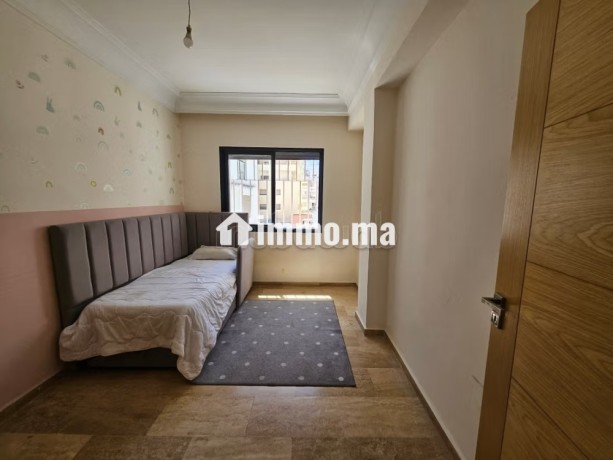 bel-appartement-en-location-a-ain-diab-extension-3-chambres-systeme-de-parabole-et-residence-securisee-big-19