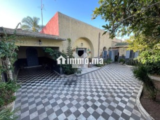 villa-a-vendre-de-3080-m2-a-rabat-quartier-allaymoun