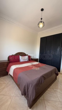 appartement-de-vacances-a-louer-en-centre-ville-2-pieces-confortables-nombre-minimum-de-nuitees-1-big-13
