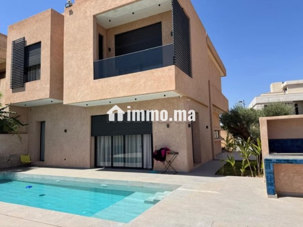 belle-villa-meublee-piscine-jardin-sur-le-golf-arg-big-0