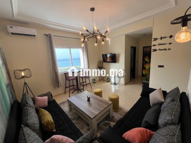 moderne-en-plein-centre-ville-vue-mer-big-3