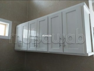 Maison à louer à Martil. Surface de 50 m². Salon traditionnel marocain, résidence sécurisée - Maison à vendre - Martil