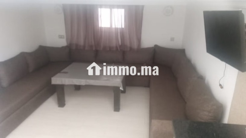 maison-a-louer-a-martil-surface-de-50-m2-salon-traditionnel-marocain-residence-securisee-big-1