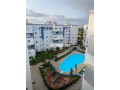 appartement-avec-piscine-small-5