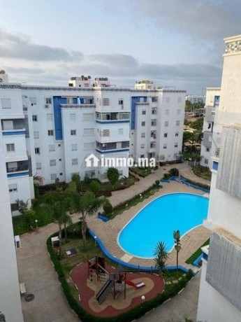 appartement-avec-piscine-big-5