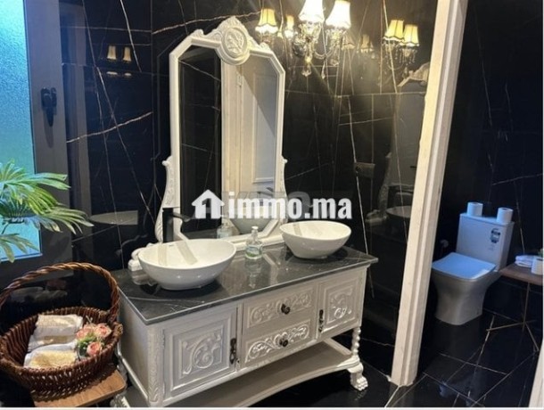 villa-de-luxe-1000m2-a-vendre-route-de-zaer-km14-big-8