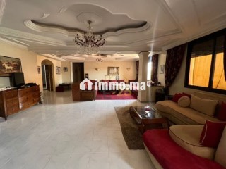 vend-appartement-a-gueliz-2-pieces-confortables-meuble