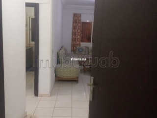 Location saisonnière à Quartier Aérodrome. 2 pièces. Cuisine entièrement équipée - Appartement à vendre