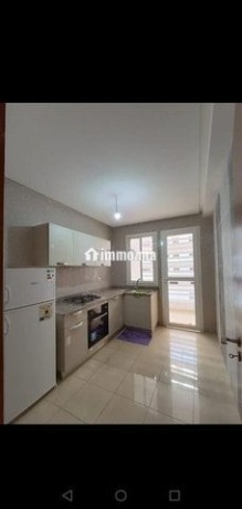 appartement-journaliere-a-agadir-avec-piscine-big-3