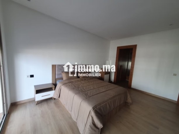 magnifique-appartement-avec-grande-terrasse-big-5