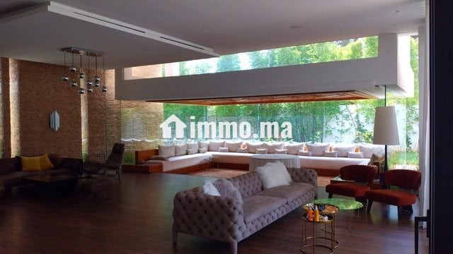 tres-belle-villa-neuve-a-souissi-big-2