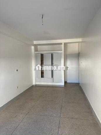 appartement-a-louer-pres-station-tram-big-5