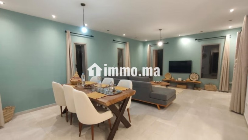 villa-avec-piscine-sans-vis-a-vis-big-1
