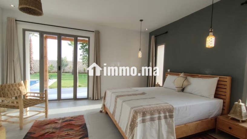 villa-avec-piscine-sans-vis-a-vis-big-2