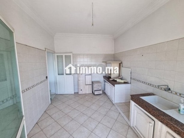 a-louer-bureau-80-m2-sur-avenue-el-menzeh-rabat-big-1