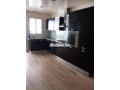 a-louer-appart-vide-a-racine-small-0