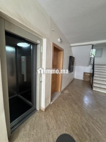 appartement-a-louer-90-m2-a-agadir-big-17