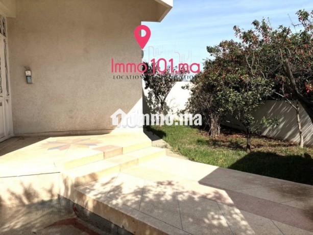 location-villa-a-hay-riad-big-0