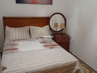 Location saisonnière à Fnideq. 2 pièces. Antenne parabolique et Porte blindée - Appartement à vendre