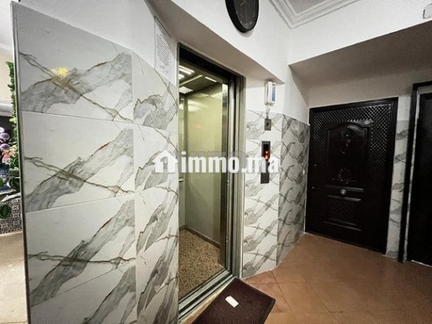 des-appartements-a-centre-ville-tanger-big-5