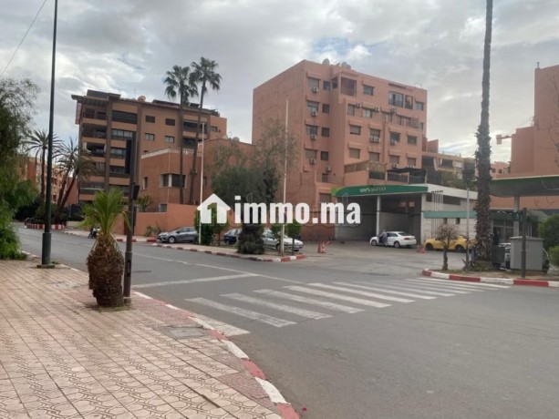 local-commercial-a-vendre-tres-bien-situe-a-gueliz-big-1