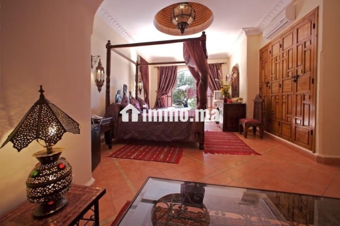 maison-dhotes-de-2300-m2-a-vendre-a-targa-big-3