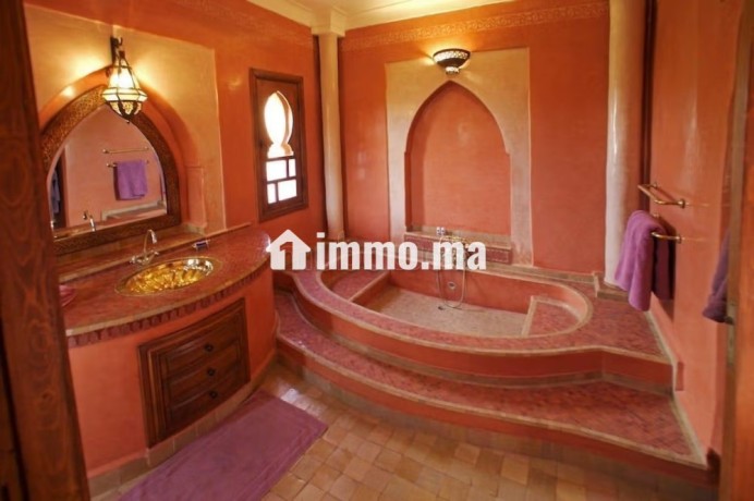 maison-dhotes-de-2300-m2-a-vendre-a-targa-big-4